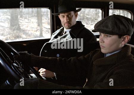 TOM HANKS, TYLER HOECHLIN, strada di perdizione, 2002 Foto Stock