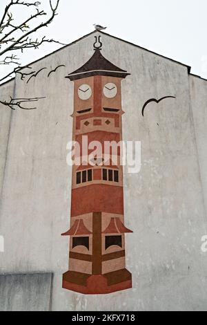 Torre dell'Orologio, Poulton Village Mural Trail, Fishermans Square Foto Stock