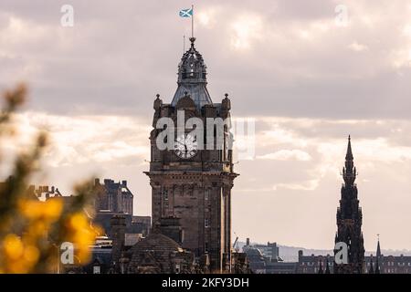 5 maggio 2021 Edimburgo Scozia Inghilterra. Architettura della città . Foto Stock