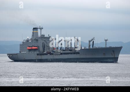 Prefettura di Kanagawa, Giappone - 13 agosto 2021: United States Navy USNS Big Horn (T-AO-198), Henry J. Kaiser-classe rifornire oliatore. Foto Stock