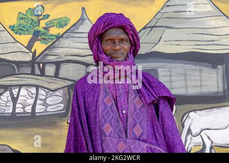 Mamadou Daye Ba, presidente del Centro latte Gallojina a Richard-Toll, Senegal Foto Stock