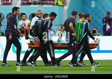 AR Rayyan, Qatar. 21st Nov 2022. Alireza Beiranvand durante la Coppa del mondo FIFA Qatar 2022 incontro di Gruppo B tra Inghilterra e IR Iran allo Stadio Internazionale Khalifa il 21 novembre 2022 ad Ar Rayyan, Qatar. (Foto di Pawel Andrachiewicz/PressFocus/Sipa USA) Credit: Sipa USA/Alamy Live News Foto Stock