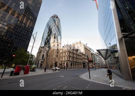 Angolo di Lime Street al centro finanziario di Londra Foto Stock