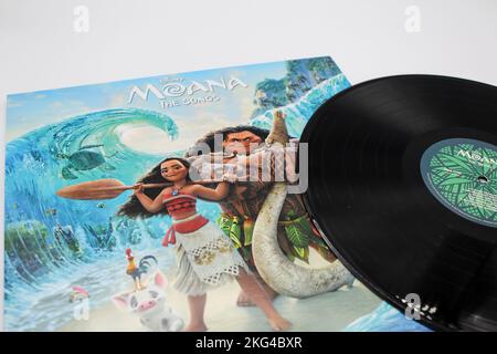 Disney's Moana The Songs, LP Vinyl record su sfondo bianco, Moana colonna sonora Foto Stock