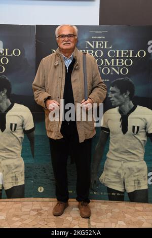 Milano, Film Preview nel nostro cielo un rombo di tuono - nella foto Sandro Mazzola Foto Stock