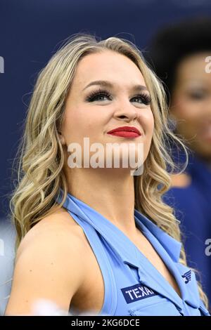 Houston Texans Cheerleaders durante la NFL Football Game tra i Washington Commanders e gli Houston Texans domenica 20 novembre 2022, all'NRG Foto Stock