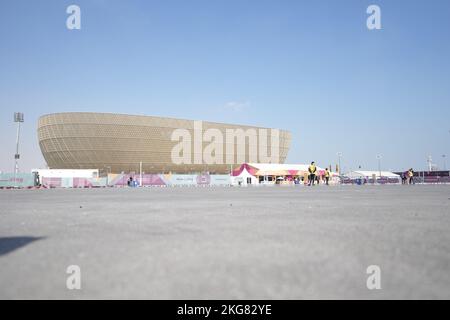 Lusail, Qatar. 22 Novembre 2022. Stadio di Lusail durante la partita di Coppa del mondo del Qatar 2022, gruppo C, data 1, tra Argentina e Arabia Saudita ha giocato al Lusail Stadium il 22 novembre 2022 a Lusail, Qatar. (Foto di Bagu Blanco / PRESSINPHOTO) Credit: PRESSINPHOTO SPORTS AGENCY/Alamy Live News Foto Stock