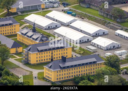 Vista aerea, ex caserma Kanaal van Wessem, complesso abitativo e rifugio per rifugiati, Soest, Soester Boerde, Renania settentrionale-Vestfalia, Germania, DE, Europa Foto Stock