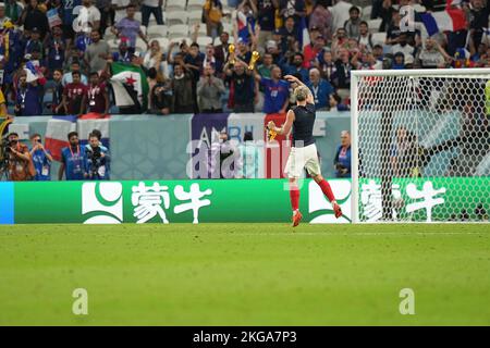 Doha, Qatar, 22 novembre 2022, Stadio al Janoub, Doha, QAT, Coppa del mondo FIFA 2022, Gruppo D, Francia vs Australia, nella foto la squadra francese è contenta della vittoria, il francese Antoine Griezmann Foto Stock