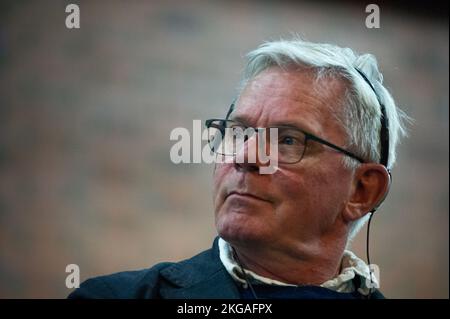 Bogota, Colombia, 22 novembre 2022. Kristinn Hrafnsson, direttore capo di WikiLeaks, parla durante una discussione sulla libertà di espressione all'Università Nazionale della Colombia, a Bogotà, Colombia, 22 novembre 2022. Foto Stock