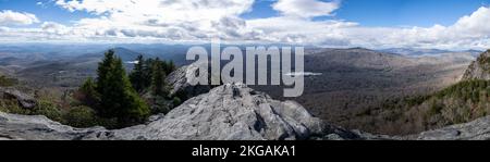 Una vista panoramica sulla cima del Monte Nonno nella Foresta Nazionale di Pisgah, North Carolina Foto Stock