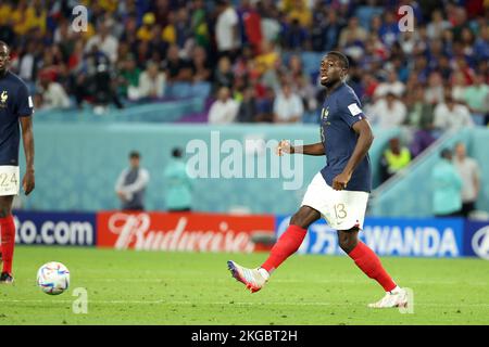 Youssouf Fofana di Francia durante la Coppa del mondo FIFA 2022, partita di calcio del Gruppo D tra Francia e Australia il 22 novembre 2022 allo Stadio al Janoub di al Wakrah, Qatar - Foto: Jean Catuffe/DPPI/LiveMedia Foto Stock