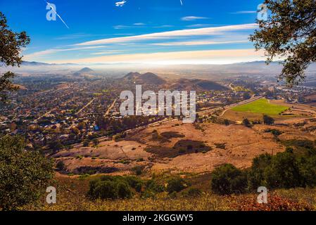 San Luis Obispo visto dal picco di Cerro Foto Stock