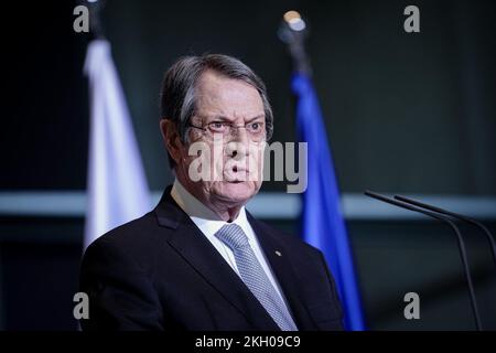 Berlino, Germania. 23rd Nov 2022. Il presidente cipriota Nikos Anastasiadis terrà una conferenza stampa presso l'Ufficio del Cancelliere. Credit: Kay Nietfeld/dpa/Alamy Live News Foto Stock