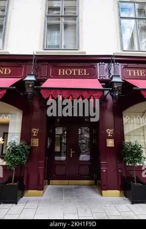 Vienna, Austria - 14 ottobre 2022: Facciata del Leo Grand Hotel, edificio classico di Innere Stadt, Vienna, Austria Foto Stock