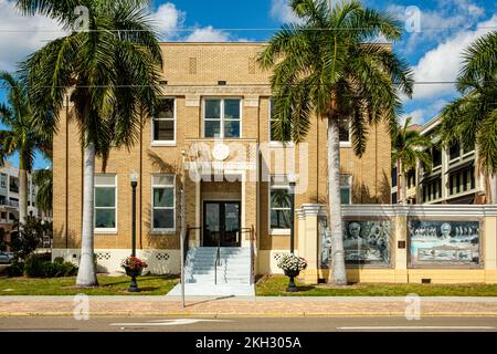 Storico tribunale della contea di Charlotte, Taylor Street, Punta Gorda, Florida Foto Stock