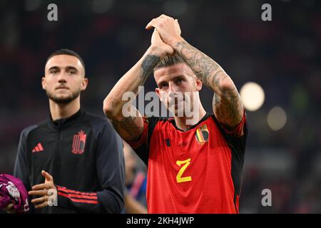 Doha, Qatar. 24th Nov 2022. Estádio Ahmed bin Ali Toby Alderweirld da Bélgica comemoram a Vitória sobre o Canadá após a partida entre Bélgica x Canadá, válida pela fase de grupos da Copa do Mundo, realizada no Estádio Ahmed bin Ali em al-Rayyan, Catar. ((6257)/SPP) Credit: SPP Sport Press Photo. /Alamy Live News Foto Stock