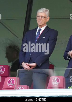 24th novembre 2022, Khalifa International Stadium, Doha, QAT, Coppa del mondo FIFA 2022, Gruppo G, Svizzera vs Camerun, nella foto Arsene Wenger Foto Stock