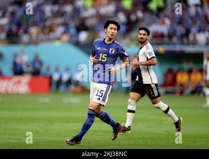 23rd novembre 2022; Khalifa International Stadium, al Rayyan, Qatar; FIFA World Cup Football, Germania contro Giappone; Daichi Kamada del Giappone. Foto Stock