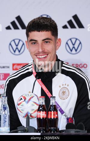 Al Shamal, Qatar. 25th Nov 2022. Calcio, Coppa del mondo 2022 in Qatar, conferenza stampa, nazionale, Germania, giocatore nazionale Kai Havertz ride a un PK. Credit: Christian Charisius/dpa/Alamy Live News Foto Stock