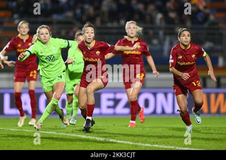 Paloma Lazaro di AS Roma Women durante la terza giornata della fase di gruppo della UEFA Women's Champions League, Gruppo B, tra A.S. Roma e VfL Wolfsburg, allo Stadio Domenico Franioni il 23 novembre 2022 a Latina. Foto Stock