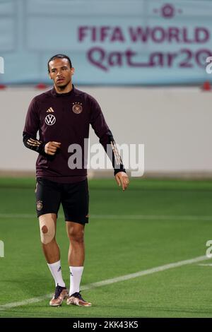 Al Shamal, Qatar. 25th Nov 2022. Calcio, Coppa del mondo 2022 in Qatar, formazione, nazionale, Germania, i treni internazionali tedeschi Leroy Sané. Credit: Christian Charisius/dpa/Alamy Live News Foto Stock