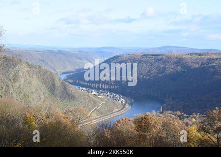 Valle Mosel vicino a Klotten nel mese di novembre Foto Stock