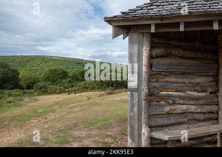 La capanna Jubilee si affaccia su Horner Woods nel Parco Nazionale di Exmoor Foto Stock