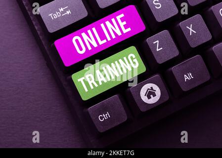 Firma visualizzazione di formazione online, Word scritto su distanza di formazione basata su computer o apprendimento elettronico Foto Stock