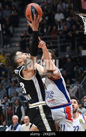 Bologna, Italia. 25th Nov 2022. Daniel Hackett (Segafredo Virtus Bologna) durante la partita di campionato di basket Eurolega Segafredo Virtus Bologna Vs. Anadolu Efes Istanbul - Bologna, 25 novembre 2022 al Paladozza Sport Palace Credit: Live Media Publishing Group/Alamy Live News Foto Stock