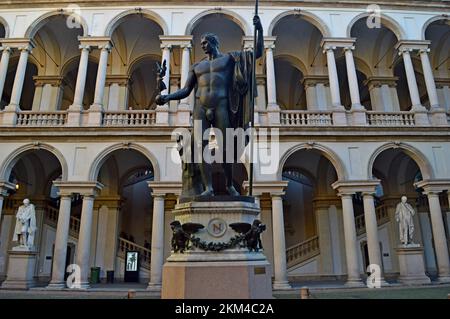 Museo d'arte di Brera, Milano, Italia. Intern del museo d'arte classica di Brera a Milano. Foto Stock