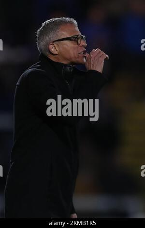 Hartlepool United Interim manager Keith Curle durante la partita della fa Cup Second Round tra Hartlepool United e Harrogate Town a Victoria Park, Hartlepool, sabato 26th novembre 2022. (Credit: Marco Fletcher | NOTIZIE MI) Credit: NOTIZIE MI & Sport /Alamy Live News Foto Stock