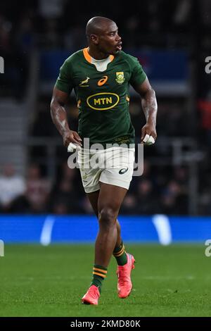 Makazole Mapimpi del Sud Africa durante la partita autunnale dell'Inghilterra vs Sud Africa al Twickenham Stadium, Twickenham, Regno Unito, 26th novembre 2022 (Photo by Mike Jones/News Images) Foto Stock