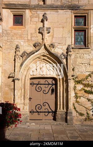 FRANCIA. Dordogne (24) Perigord Noir, Castelnaud-la-Chapelle, Chateau des Milandes, ex castello di Josephine Baker, ingresso alla piccola cappella di t Foto Stock