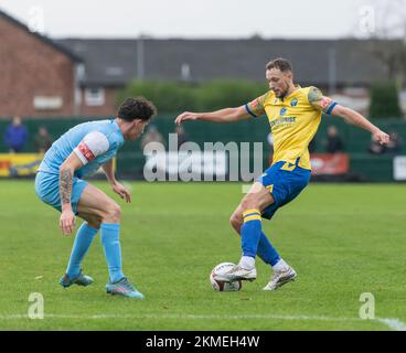 Warrington, Regno Unito. 26th Nov 2022. 26 novembre 2022, Warrington, Inghilterra, Regno Unito: Warrington, Inghilterra, novembre 26 2022. Eddie Clarke, Warrington Town e South Shields al Cantilever Park, a Warrington, Inghilterra. (Credit Image: ©Cody Froggatt) Credit: Judy Froggatt/Alamy Live News Foto Stock