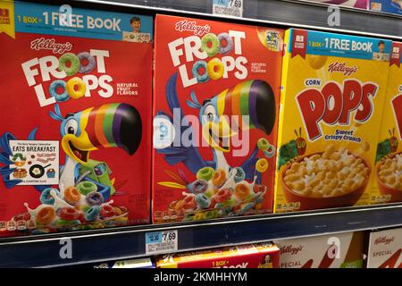 Cereali in un negozio di alimentari D'Agostino a New York City, Stati Uniti 2022 Foto Stock