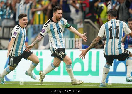 Doha, Lusail, Qatar, Qatar. 26th Nov 2022. LUSAIL, QATAR - 26 NOVEMBRE: Giocatore di Argentina Lionel messi durante la Coppa del mondo FIFA Qatar 2022 gruppo Una partita tra Argentina e Messico al Khalifa International Stadium il 26 novembre 2022 a Doha, Qatar. (Credit Image: © Florencia Tan Jun/PX Imagens via ZUMA Press Wire) Foto Stock