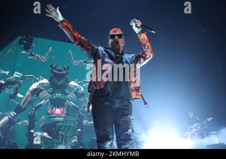 Cantante/rapper italiano Salmo durante il suo 'flop tour 2022' - Unipol Arena, Bologna, Italia, 25 novembre 2022 Foto Stock