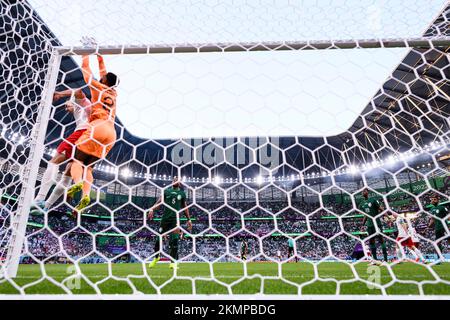 Doha, Qatar. 14th Set, 2022. Doha, Qatar, 26th 2022 novembre: Mohammed al-Owais dell'Arabia Saudita durante la Polonia vs Arabia Saudita, valida per la fase di gruppo della Coppa del mondo, tenutasi presso l'Education City Stadium di Doha, Qatar. (Marcio Machado/SPP) Credit: SPP Sport Press Photo. /Alamy Live News Foto Stock