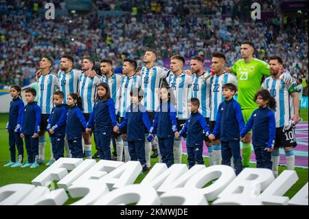 Lusail, Qatar. 26th Nov 2022. La squadra di calcio argentina durante la Coppa del mondo FIFA Qatar 2022 partita di Gruppo C tra Argentina e Messico al Lusail Stadium di Lusail, Qatar il 26 novembre 2022 (Foto di Andrew Surma/ Credit: Sipa USA/Alamy Live News Foto Stock