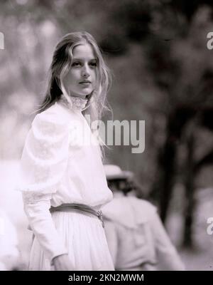 ANNE-LOUISE LAMBERT IN PIC-NIC A ROCCIA SOSPESA (1975), DIRETTO DA PETER WEIR. Credito: GTO / Album Foto Stock