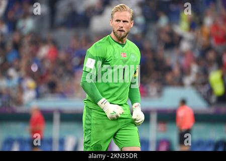 Goalwart Kasper SCHMEICHEL (DEN), azione, immagine singola, motivo singolo tagliato, mezza figura, mezza cifra. Game 23, Group D France (fra) - Denmark (DEN) 2-1 il 26th novembre 2022, Stadium 974 Football World Cup 20122 in Qatar dal 20th novembre. - Dalle 18.12.2022 alle Foto Stock