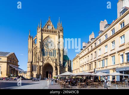 Metz: Cattedrale di Santo Stefano (Cathédrale Saint Étienne), fronte Ovest e il portale di Cristo in Lorena (Lothringen), Mosella (Mosella), Francia Foto Stock