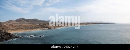 Panorama della spiaggia di Piedra Playa a el Cotillo, Fuerteventura, Isole Canarie Foto Stock