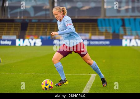 Manchester, Regno Unito. Domenica 27th novembre 2022. Manchester, Regno Unito. 27th Nov 2022. Julie Blakstad #41 di Manchester City durante la partita di Coppa continentale tra Manchester City e Sunderland all'Academy Stadium di Manchester domenica 27th novembre 2022. (Credit: Mike Morese | MI News) Credit: MI News & Sport /Alamy Live News Foto Stock