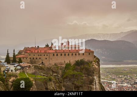 Il monastero di San Stephen o Agios Stephanos a Meteora a Kalambaka, Grecia Foto Stock