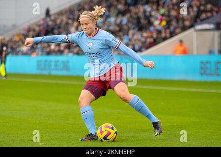 Manchester, Regno Unito. Domenica 27th novembre 2022. Julie Blakstad #41 di Manchester City durante la partita di Coppa continentale tra Manchester City e Sunderland all'Academy Stadium di Manchester domenica 27th novembre 2022. (Credit: Mike Morese | MI News) Credit: MI News & Sport /Alamy Live News Foto Stock