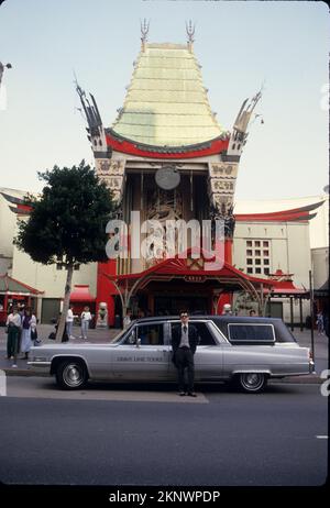 grave line tour di hollewood 1989-presso il teatro cinese Foto Stock