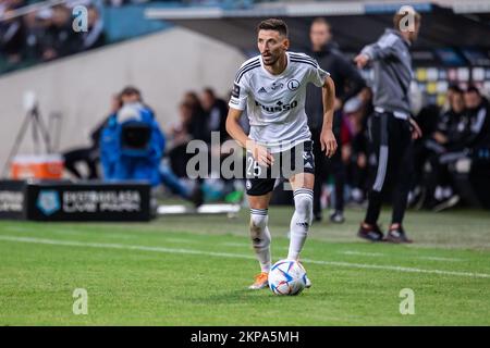 Varsavia, Polonia. 16th Set, 2022. Filip Mladenovic di Legia visto durante la partita della PKO Ekstraklasa League tra Legia Warszawa e Miedz Legnica al Maresciallo Jozef Pilsudski Legia Warsaw Municipal Stadium.Final Score; Legia Warszawa 3:2 Miedz Legnica. (Foto di Mikolaj Barbanell/SOPA Images/Sipa USA) Credit: Sipa USA/Alamy Live News Foto Stock