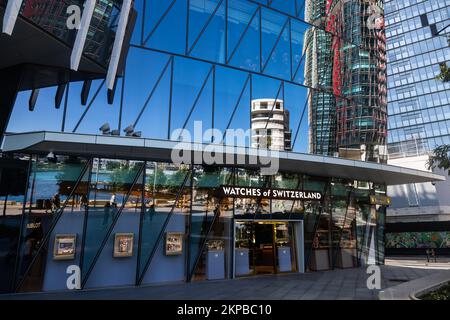 Sydney, Australia, 11th ottobre 2022. Vedute generali del progetto di sviluppo di Barangaroo, Orologi della Svizzera e del Barangaroo Walkway, Sydney Foto Stock